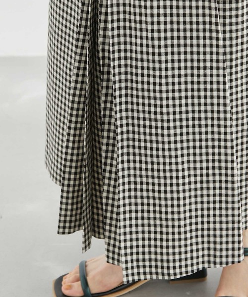 ROPE' PICNIC(ロペピクニック)の「麻混アシンメトリータックカラースカート(スカート・レディース・サックスブルー/ブラック/ターコイズブルー/オレンジ/ブラック系その他・38/36)」の16枚目の写真