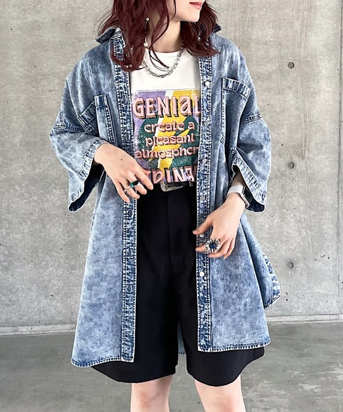 PAGEBOY（ページボーイ）の「デニムルーズスリットシャツ（シャツ/ブラウス・レディース・ブラック系その他/インディゴブルー/ブルー系その他・FREE）」の11枚目の写真