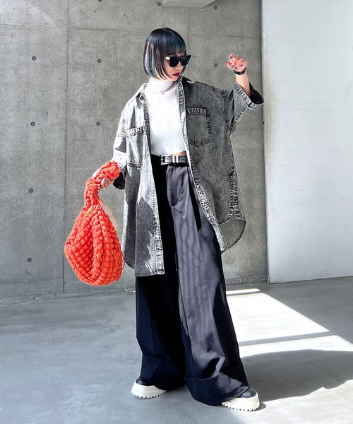 PAGEBOY（ページボーイ）の「デニムルーズスリットシャツ（シャツ/ブラウス・レディース・ブラック系その他/インディゴブルー/ブルー系その他・FREE）」の9枚目の写真