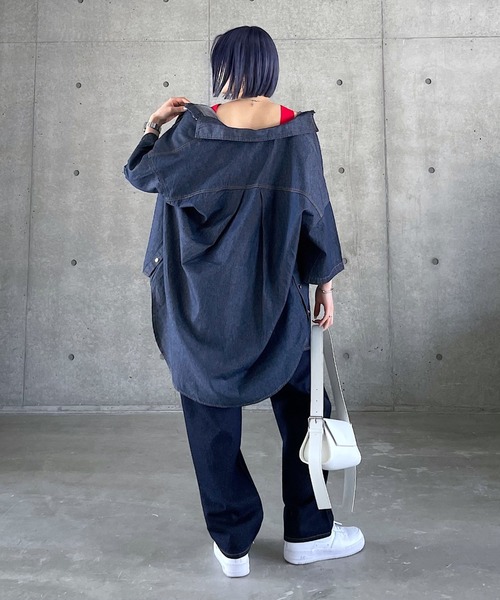 PAGEBOY（ページボーイ）の「デニムルーズスリットシャツ（シャツ/ブラウス・レディース・ブラック系その他/インディゴブルー/ブルー系その他・FREE）」の17枚目の写真