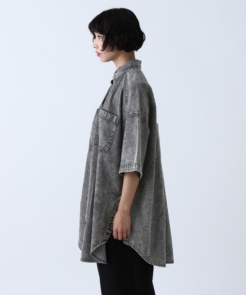 PAGEBOY（ページボーイ）の「デニムルーズスリットシャツ（シャツ/ブラウス・レディース・ブラック系その他/インディゴブルー/ブルー系その他・FREE）」の20枚目の写真