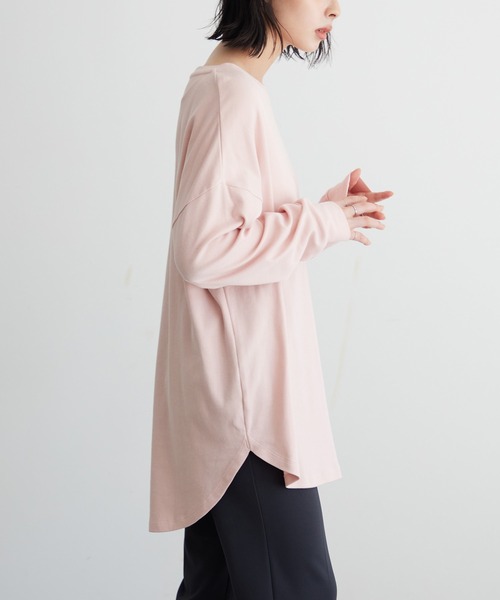 for/c(フォーシー)の「USAコットンラウンドヘムロンT【サスティナブル】(Tシャツ/カットソー・レディース・ブラック/ベージュ/ブルー/サックスブルー/ネイビー/グレー/ホワイト/ラベンダー/ピンク/アイボリー・LL/M/L)」の16枚目の写真