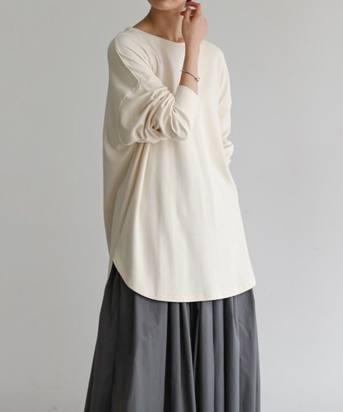 for/c(フォーシー)の「USAコットンラウンドヘムロンT【サスティナブル】(Tシャツ/カットソー・レディース・ブラック/ベージュ/ブルー/サックスブルー/ネイビー/グレー/ホワイト/ラベンダー/ピンク/アイボリー・LL/M/L)」の22枚目の写真
