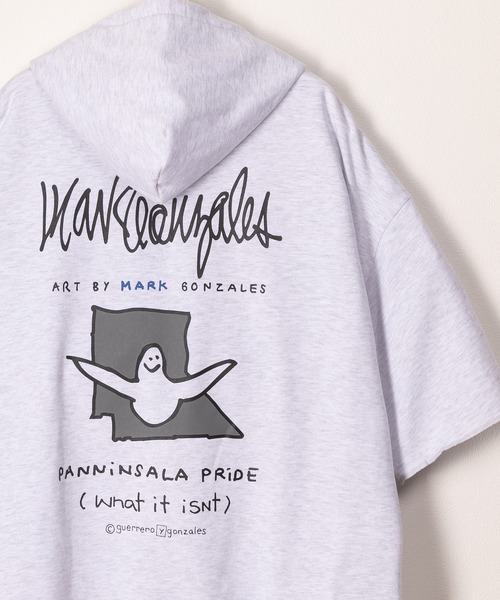 (What it isNt)ART BY MARKGONZALES(ワットイットイズント)の「【(What it isNt) ART BY MARK GONZALES/ワットイズイズント マークゴンザレス】ロゴワンポイントハーフジップフーディー/パーカー/バックプリント/ビッグシルエット(パーカー・メンズ・ブラック/ホワイト/アッシュグレー・XL/L/M)」の3枚目の写真
