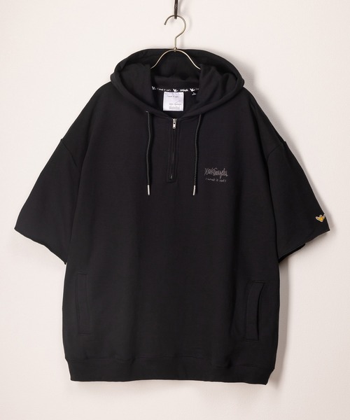(What it isNt)ART BY MARKGONZALES(ワットイットイズント)の「【(What it isNt) ART BY MARK GONZALES/ワットイズイズント マークゴンザレス】ロゴワンポイントハーフジップフーディー/パーカー/バックプリント/ビッグシルエット(パーカー・メンズ・ブラック/ホワイト/アッシュグレー・XL/L/M)」の4枚目の写真