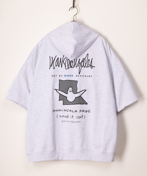 (What it isNt)ART BY MARKGONZALES(ワットイットイズント)の「【(What it isNt) ART BY MARK GONZALES/ワットイズイズント マークゴンザレス】ロゴワンポイントハーフジップフーディー/パーカー/バックプリント/ビッグシルエット(パーカー・メンズ・ブラック/ホワイト/アッシュグレー・XL/L/M)」の7枚目の写真