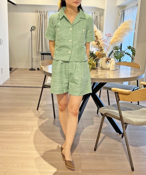 Jewelobe(ジュエローブ)の「ツイードショートジャケット&ショートパンツセットアップ(セットアップ・レディース・ブラック/グリーン・FREE)」の3枚目の写真