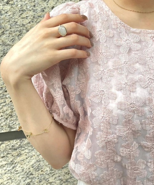 flower（フラワー）の「パピヨンブレスレット（ブレスレット・レディース・ゴールド・FREE）」の7枚目の写真