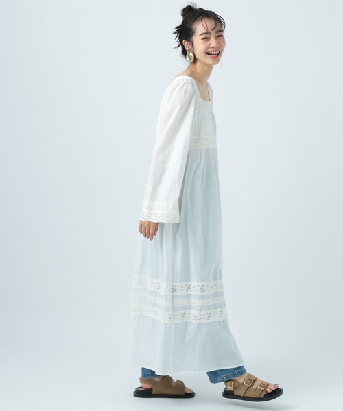 BAYFLOW(ベイフロー)の「ヴィンテージスタイルワンピース(ワンピース・レディース・ブルー/オフホワイト/ブラック・SMALL/MEDIUM)」の5枚目の写真