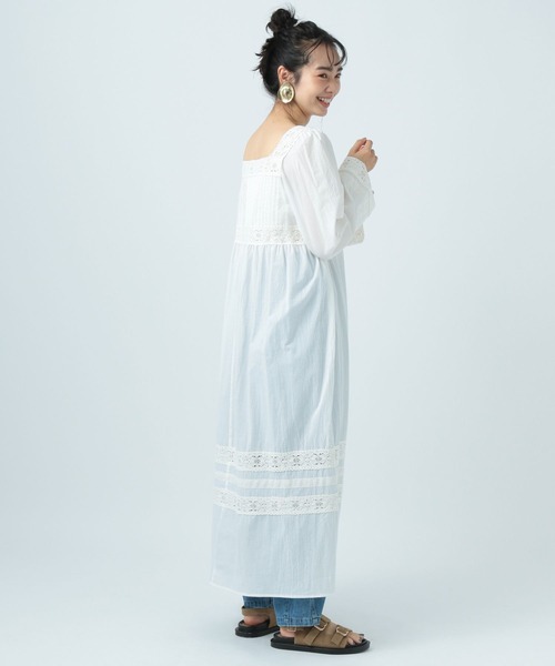 BAYFLOW(ベイフロー)の「ヴィンテージスタイルワンピース(ワンピース・レディース・ブルー/オフホワイト/ブラック・SMALL/MEDIUM)」の6枚目の写真
