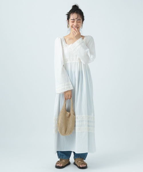 BAYFLOW(ベイフロー)の「ヴィンテージスタイルワンピース(ワンピース・レディース・ブルー/オフホワイト/ブラック・SMALL/MEDIUM)」の8枚目の写真