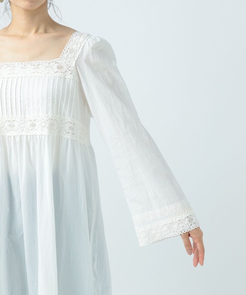 BAYFLOW(ベイフロー)の「ヴィンテージスタイルワンピース(ワンピース・レディース・ブルー/オフホワイト/ブラック・SMALL/MEDIUM)」の18枚目の写真