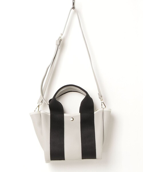 fredy emue(フレディエミュ)の「ショルダー付きテープトートバッグ(トートバッグ・レディース・ブラック/グレー・FREE)」の3枚目の写真