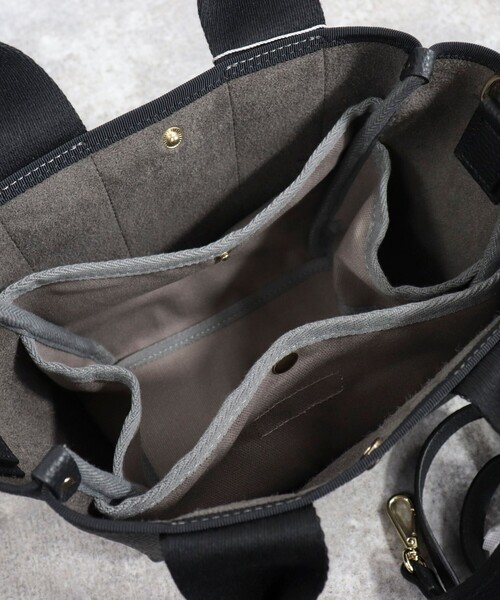 fredy emue(フレディエミュ)の「ショルダー付きテープトートバッグ(トートバッグ・レディース・ブラック/グレー・FREE)」の12枚目の写真