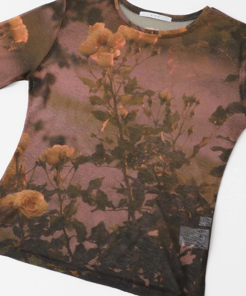 KBF（ケイビーエフ）の「グラフィックプリントカットソー（Tシャツ