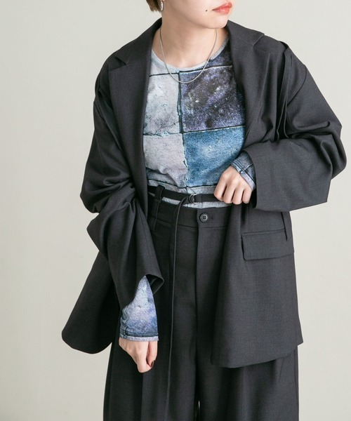 KBF（ケイビーエフ）の「グラフィックプリントカットソー（Tシャツ