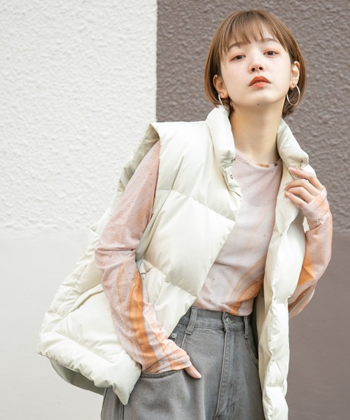 KBF(ケイビーエフ)の「グラフィックプリントカットソー(Tシャツ/カットソー・レディース・ブラウン系その他/グリーン系その他/ブルー系その他/オレンジ系その他/ブラック系その他/グレー系その他・ONE)」の21枚目の写真