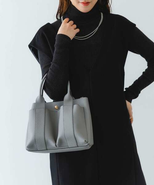 RODE SKO（ロデスコ）の「プチダブルポケットトートバッグ（トートバッグ・レディース・ブラック/ライトグレー/ホワイト系その他/ベージュ系その他/オレンジ系その他/シルバー/ロイヤルブルー/ライトピンク/レッド/グレー・ONE）」の13枚目の写真