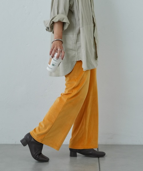 Franklin Climbing(フランクリンクライミング)の「【Retreat】ダウニーベロアフレアパンツ(その他パンツ・レディース・マスタード/ブラウン/スカイブルー・ONE SIZE)」の1枚目の写真