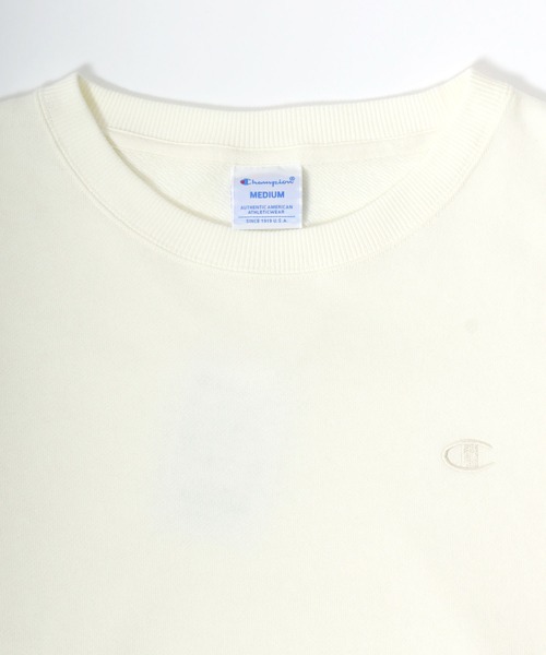 Champion(チャンピオン)の「Champion(チャンピオン)ワンポイントロゴ刺繍 裏毛スウェットトップス/無地トレーナー レディース(スウェット・レディース・ピンク/ブラック/ネイビー/サンドベージュ/オフホワイト/グレー・M/L)」の7枚目の写真