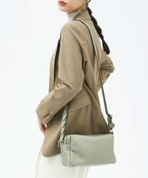Frec/WファスナースクエアショルダーBAG