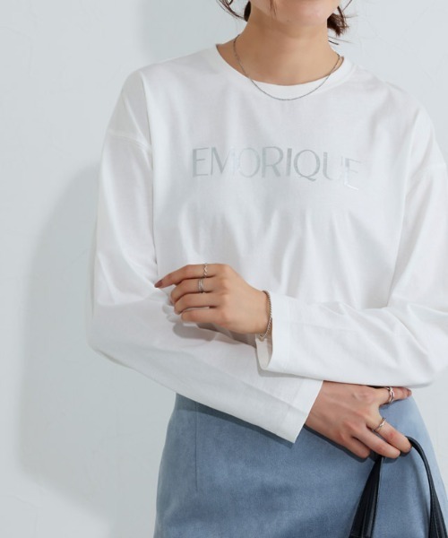 Pierrot（ピエロ）の「ロゴロングスリーブTシャツ（Tシャツ/カットソー・レディース・グレー系その他2/ホワイト系その他3/ホワイト系その他2/グレー系その他/ホワイト系その他/ホワイト系その他4/ホワイト系1/ホワイト系/チャコールグレー×ブラック/グレー系その他3/グレー系その他4/ホワイト系3/ホワイト系その他5/ホワイト系その他6/ホワイト系2・M/L/LL）」の10枚目の写真