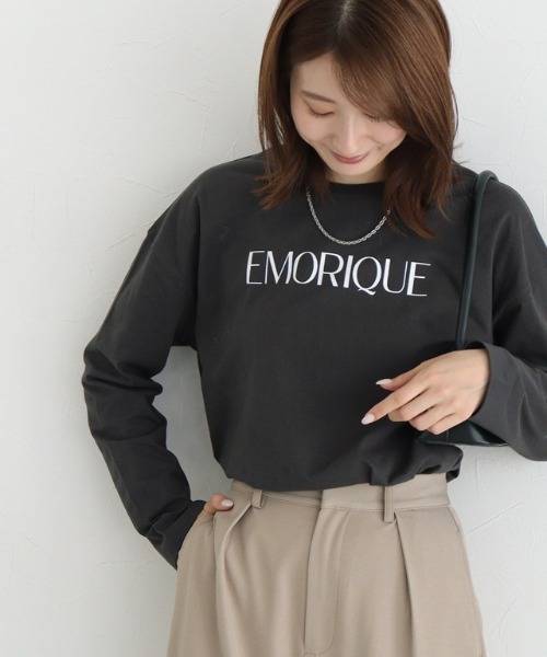 Pierrot（ピエロ）の「ロゴロングスリーブTシャツ（Tシャツ/カットソー・レディース・グレー系その他2/ホワイト系その他3/ホワイト系その他2/グレー系その他/ホワイト系その他/ホワイト系その他4/ホワイト系1/ホワイト系/チャコールグレー×ブラック/グレー系その他3/グレー系その他4/ホワイト系3/ホワイト系その他5/ホワイト系その他6/ホワイト系2・M/L/LL）」の15枚目の写真