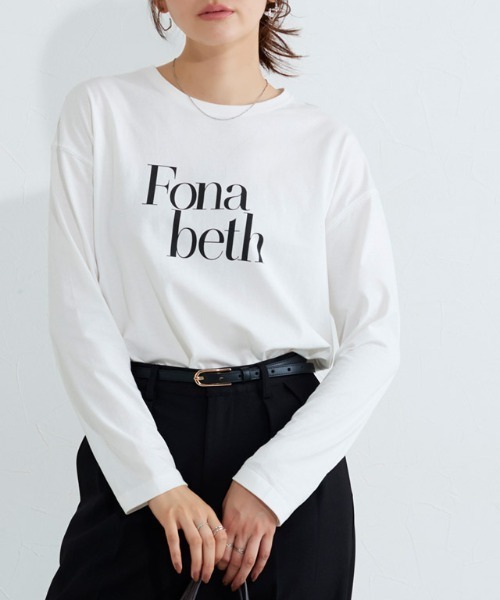 Pierrot（ピエロ）の「ロゴロングスリーブTシャツ（Tシャツ/カットソー・レディース・グレー系その他2/ホワイト系その他3/ホワイト系その他2/グレー系その他/ホワイト系その他/ホワイト系その他4/ホワイト系1/ホワイト系/チャコールグレー×ブラック/グレー系その他3/グレー系その他4/ホワイト系3/ホワイト系その他5/ホワイト系その他6/ホワイト系2・M/L/LL）」の16枚目の写真