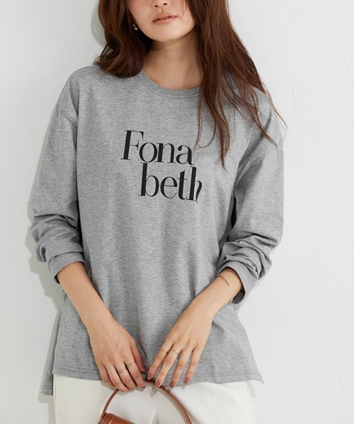 Pierrot（ピエロ）の「ロゴロングスリーブTシャツ（Tシャツ/カットソー・レディース・グレー系その他2/ホワイト系その他3/ホワイト系その他2/グレー系その他/ホワイト系その他/ホワイト系その他4/ホワイト系1/ホワイト系/チャコールグレー×ブラック/グレー系その他3/グレー系その他4/ホワイト系3/ホワイト系その他5/ホワイト系その他6/ホワイト系2・M/L/LL）」の17枚目の写真