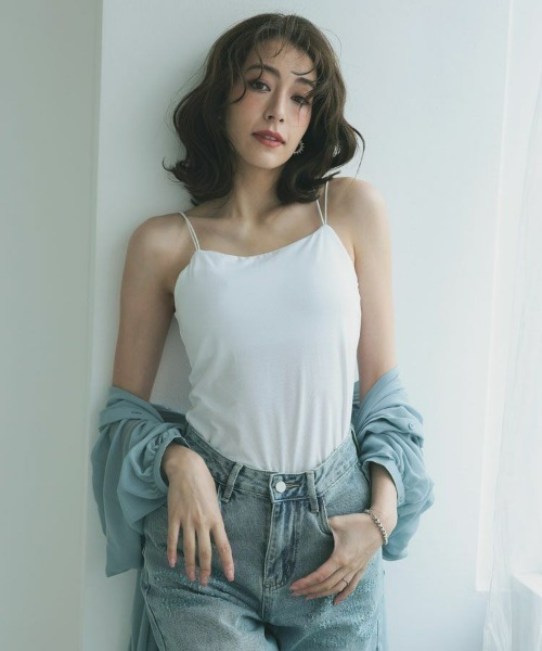 DONOBAN（ドノバン）の「ナローストラップキャミ（キャミソール・レディース・ホワイト/ブラック/ブラウン・FREE）」の4枚目の写真