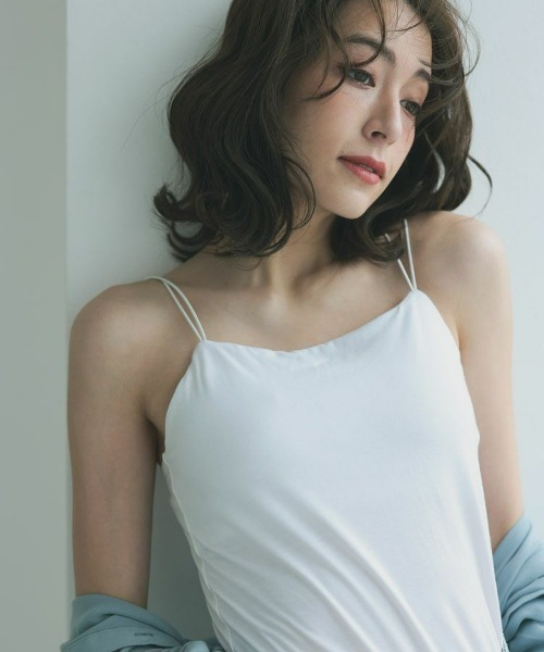 DONOBAN（ドノバン）の「ナローストラップキャミ（キャミソール・レディース・ホワイト/ブラック/ブラウン・FREE）」の5枚目の写真