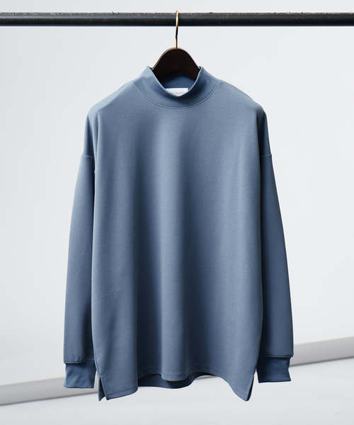 AH ABAHOUSE（エーエイチアバハウス）の「【AH ABAHOUSE】ジョーゼット モックネック カットソー / 長袖Tシャツ / ロンT（Tシャツ/カットソー・メンズ・グレイッシュベージュ/ブラック/グレイッシュブルー/グレー/ホワイト/パープル/ダークグリーン/スモークピンク・46/48）」の6枚目の写真