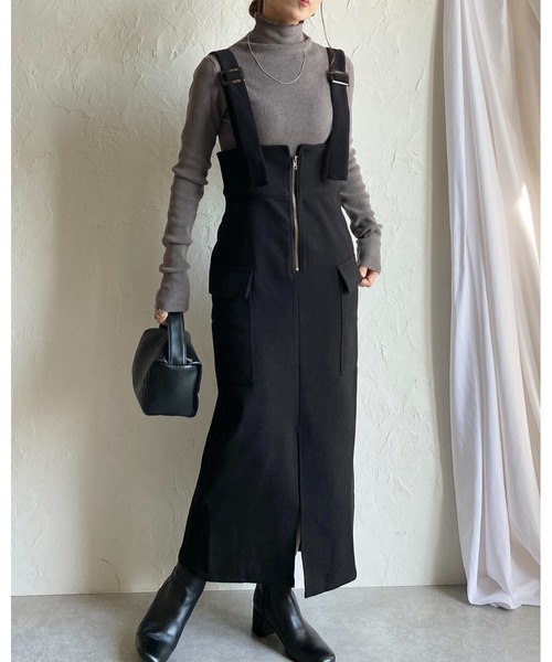She's Closet(シーズクローゼット)の「ハイウエストフロントジップロングタイトミリタリージャンパースカートワンピース(ジャンパースカート・レディース・チャコールグレー/ブラック/ブラウン・FREE)」の9枚目の写真