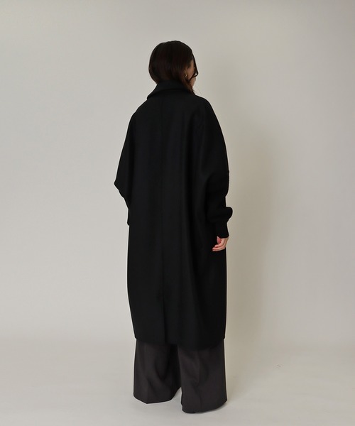 Hart(ハート)の「Hart / sleeve rib sander coat(スリーブリブ切り替えサンダーコート)(ノーカラーコート・レディース・ブラック・38)」の5枚目の写真