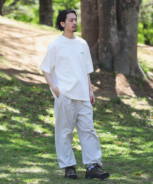 B:MING by BEAMS（ビーミングバイビームス）の「B:MING by BEAMS / テック ライトイージー チノパンツ（チノパンツ・メンズ・ホワイト系その他5/ブラック・MEDIUM/X-LARGE/SMALL/LARGE）」の3枚目の写真