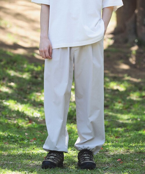 B:MING by BEAMS（ビーミングバイビームス）の「B:MING by BEAMS / テック ライトイージー チノパンツ（チノパンツ・メンズ・ホワイト系その他5/ブラック・MEDIUM/X-LARGE/SMALL/LARGE）」の5枚目の写真