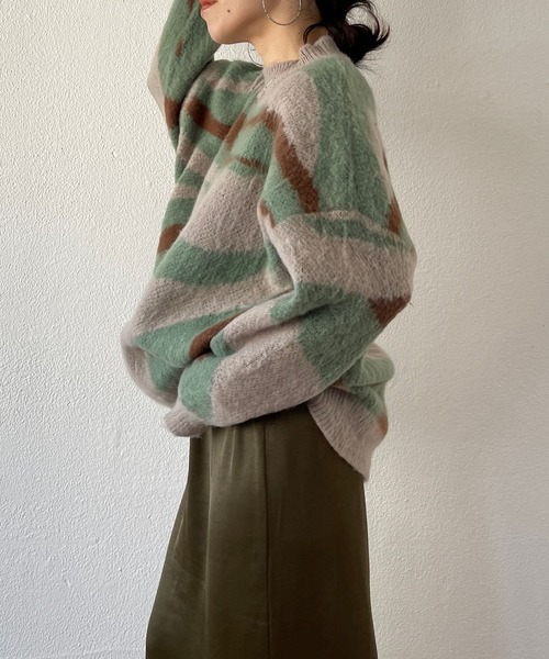 wee9s（ウィークス）の「over size camouflage knit / オーバーサイズカモフラージュニット（ニット/セーター・レディース・ベージュ・FREE）」の7枚目の写真