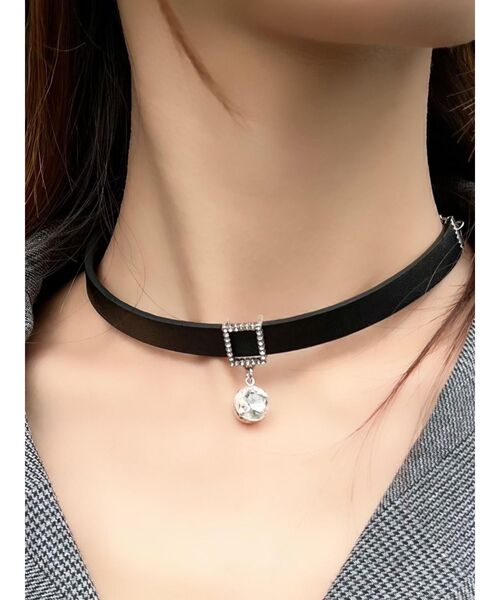 EATME(イートミー)の「キラキラバックルフェイクレザーチョーカー(チョーカー・レディース・ブラック・FREE)」の15枚目の写真