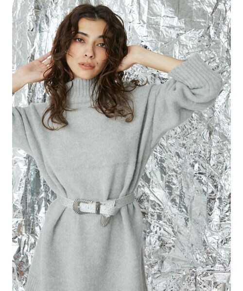 EVRIS（エヴリス）の「GLITTER メタルバックルベルト（ベルト・レディース・シルバー/ブラック・FREE）」の3枚目の写真