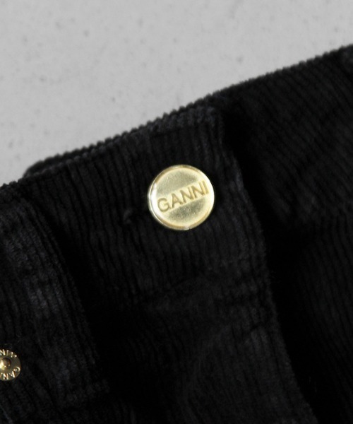 GANNI（ガニー）の「GANNI Washed Corduroy Long Skrt（スカート・レディース・ブラック・32）」の3枚目の写真