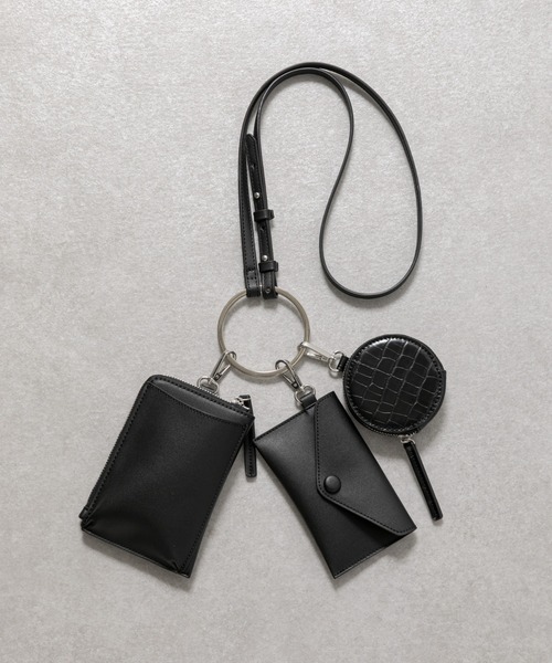 COLONY 2139（コロニートゥーワンスリーナイン）の「3連ショルダーバッグ/スマホショルダー/スマホポーチ（ショルダーバッグ・レディース・ホワイト/ブラック系その他/ライトベージュ/ブラック/シルバー/ゴールド・FREE）」の9枚目の写真