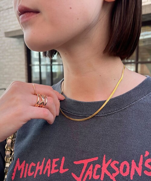 fredy emue（フレディエミュ）の「ステンレスフラットチェーンネックレス（ネックレス・レディース・シルバー/ゴールド・FREE）」の5枚目の写真