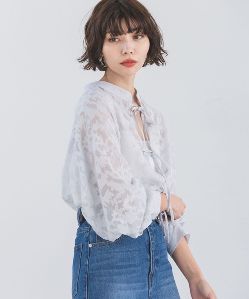 PAGEBOY（ページボーイ）の「レースジャガード2WAYブラウス（シャツ/ブラウス・レディース・オフホワイト/ブラック/グレイッシュベージュ/スカイブルー・FREE）」の18枚目の写真