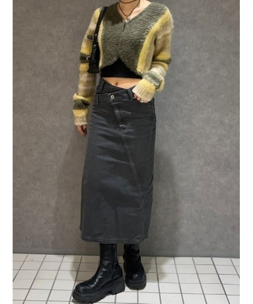 LAGUA GEM（ラグアジェム）の「BEND デニムスカート（デニムスカート・レディース・ブラック/カーキ・SMALL/MEDIUM/X-SMALL）」の15枚目の写真