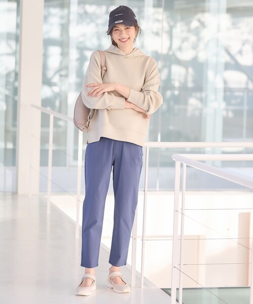 ANY(エニィ)の「【ストレッチ】大人の7daysデイリーパンツ(その他パンツ・レディース・ブラック系5/ベージュ系/ブルー系/パイングリーン系/ブラック系/ブラウン系・4)」の12枚目の写真