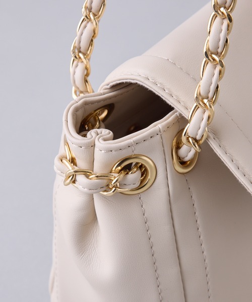 one after another NICE CLAUP(ワンアフターアナザーナイスクラップ)の「チェーンハンドルショルダーバッグ(ショルダーバッグ・レディース・イエロー/ブルー/ブラック/ライトベージュ・FREE)」の20枚目の写真