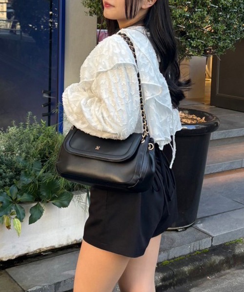 one after another NICE CLAUP(ワンアフターアナザーナイスクラップ)の「チェーンハンドルショルダーバッグ(ショルダーバッグ・レディース・イエロー/ブルー/ブラック/ライトベージュ・FREE)」の6枚目の写真