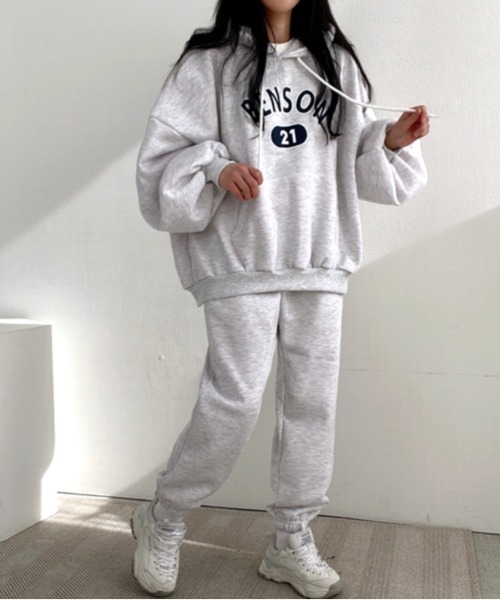 SHEENA（シーナ）の「【セットアップ】ロゴパーカー×スウェットパンツ