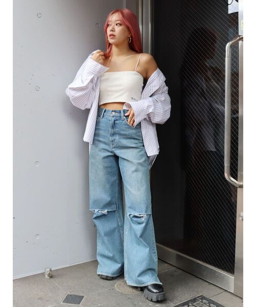 EVRIS(エヴリス)の「ワンポイントストライプオーバーサイズシャツ(シャツ/ブラウス・レディース・ホワイト/ピンク/ブルー・FREE)」の14枚目の写真