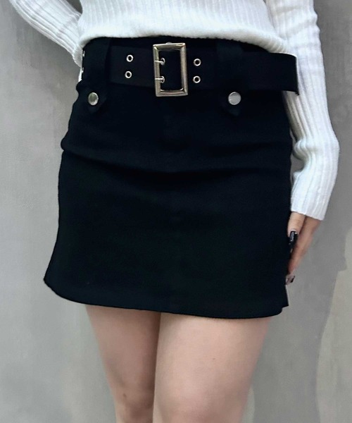 SPIGA（スピーガ）の「二つ穴ﾍﾞﾙﾄﾂｷﾐﾆｽｶｰﾄ（スカート・レディース・ピンク/ホワイト/ブラック/ブラウン・SMALL/MEDIUM）」の2枚目の写真